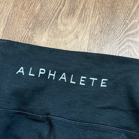 Alphalete OG revival leggings - Picture 3 of 5